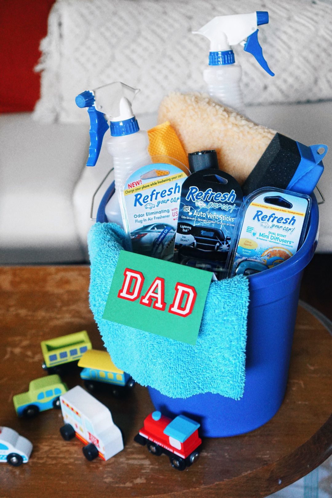 Cute + Practical Father's Day Gift Idea: DIY Car Wash Kit - The ...